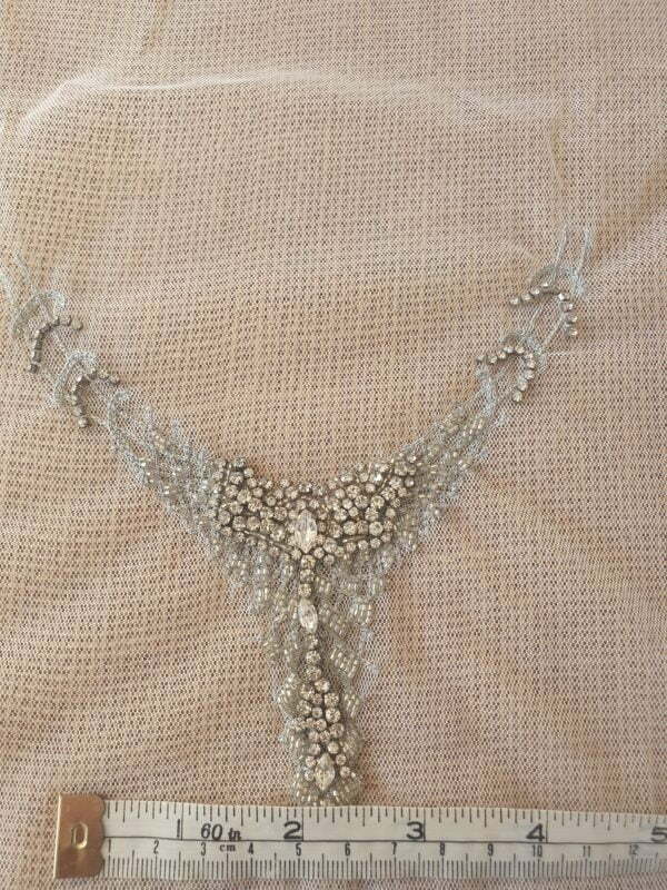 Neckline Crystal applique - Image 2