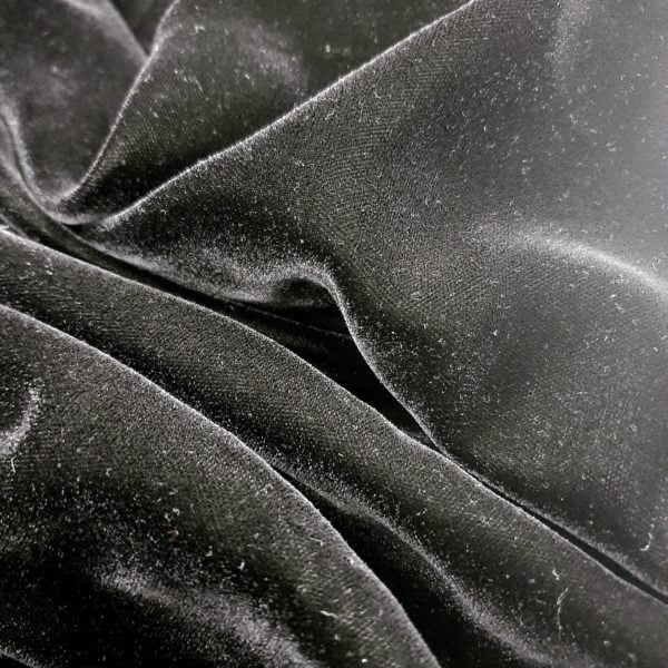 Deluxe pile 'Silk like' Cupro Blend Velvet - Image 3