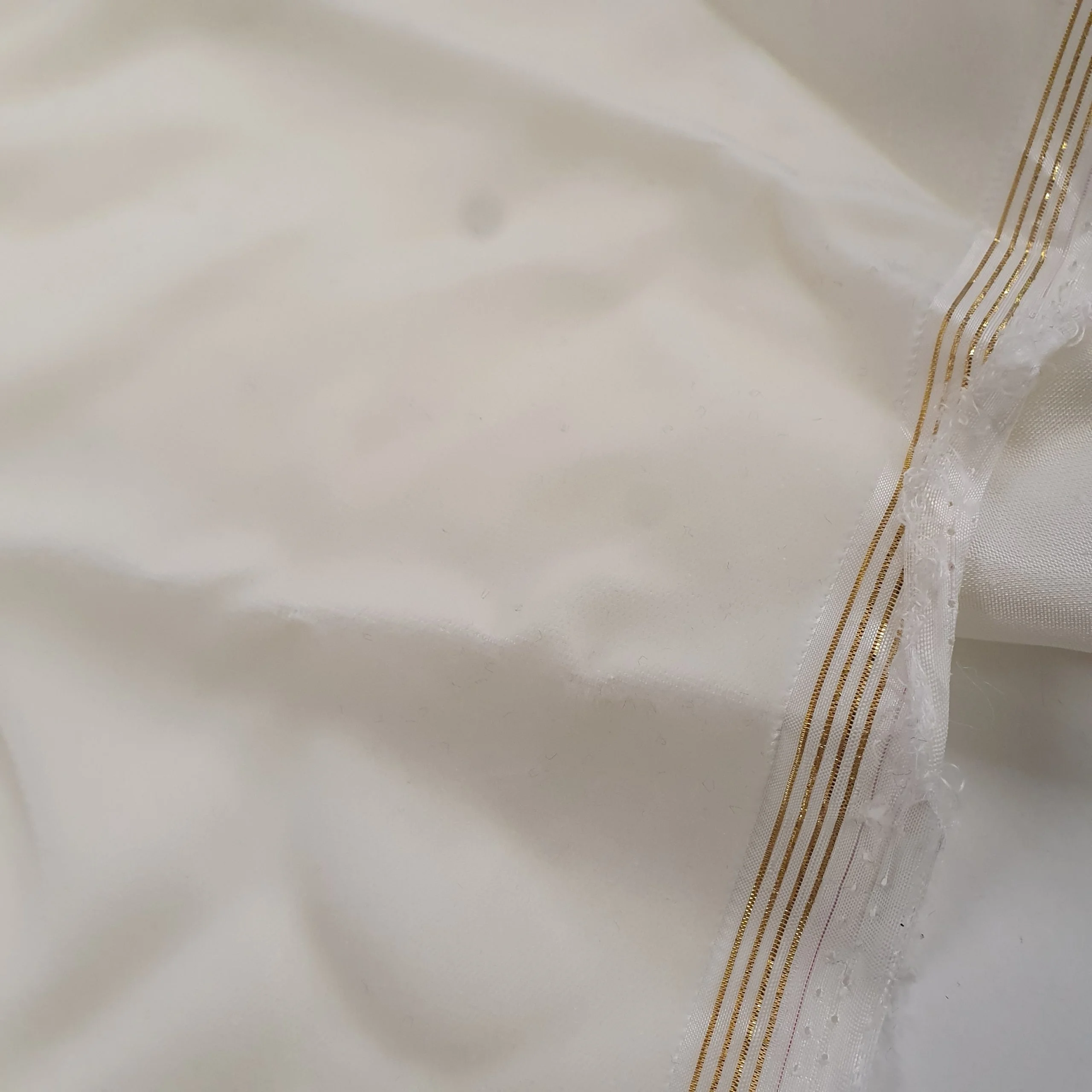 Deluxe pile 'Silk like' Cupro Blend Velvet - Image 6