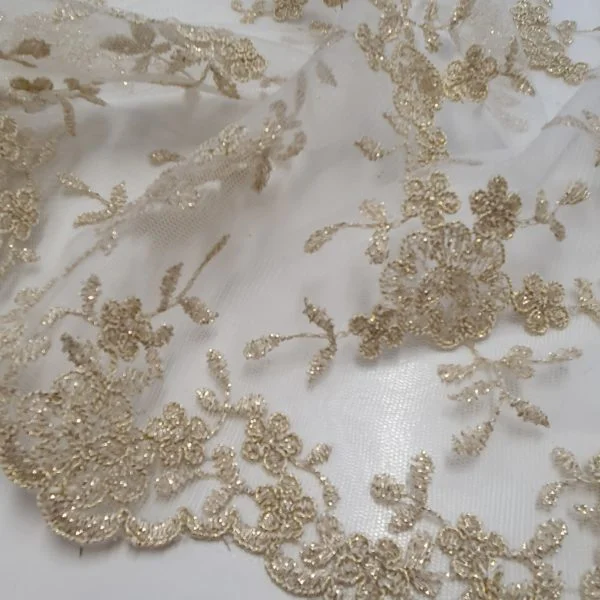 Elegantly Embroidered scalloped runner lace - Image 7
