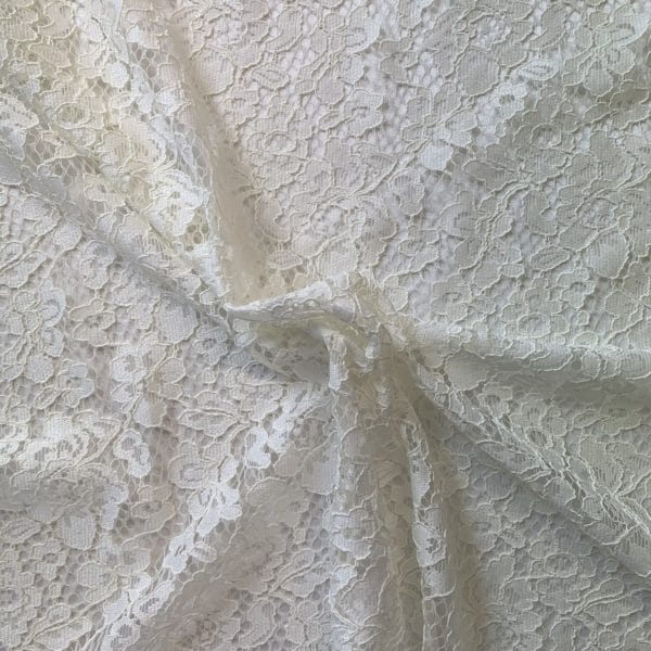 Simple soft runner lace - Image 6