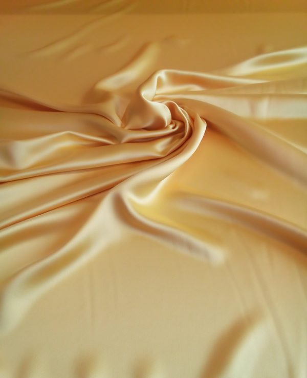 Reversible Bridal and Eveningwear Satin Marocaine Faille - Image 9