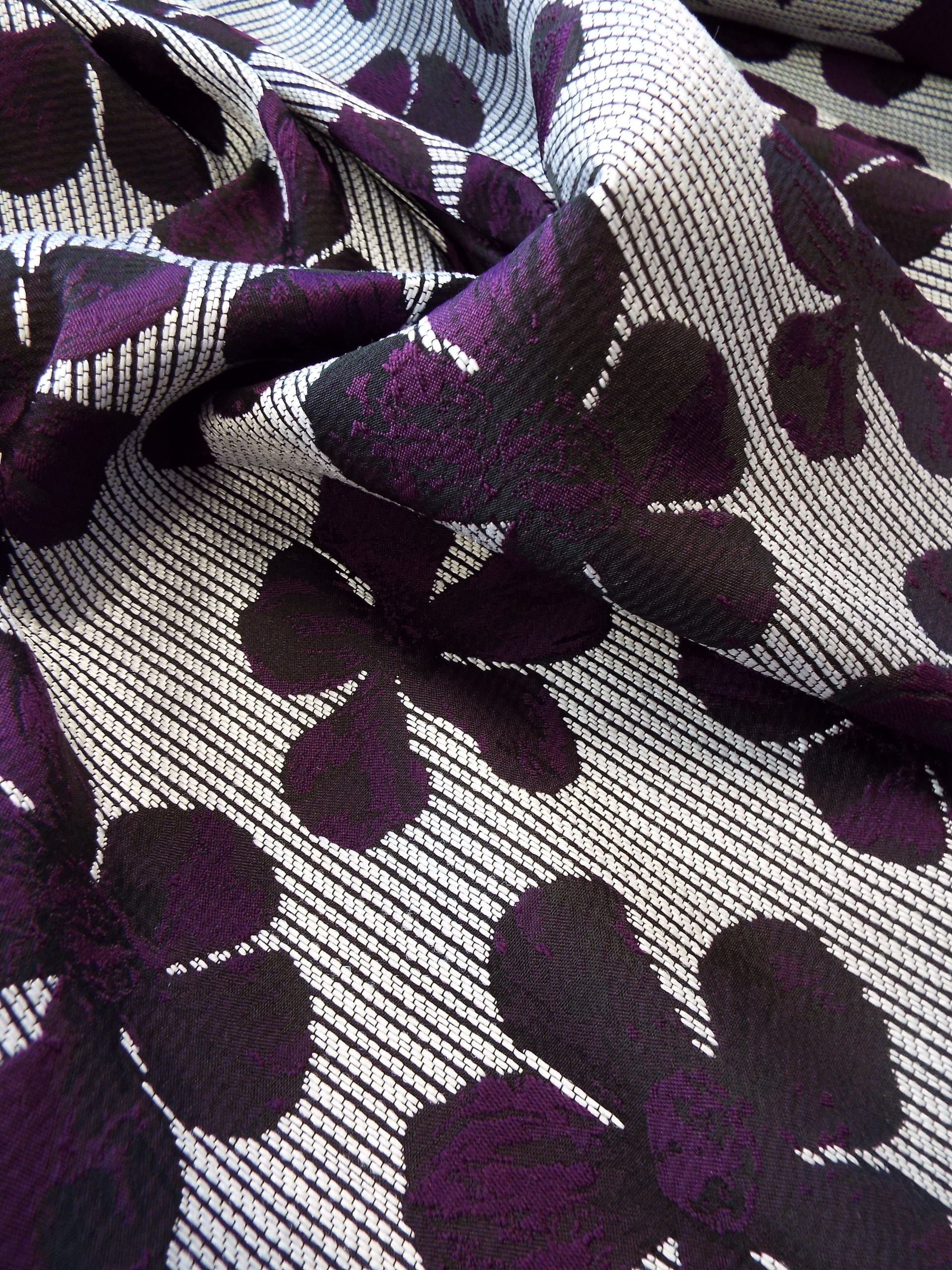 Polyester Jacquard Brocade in Blackcurrant tones, Telio design 37557