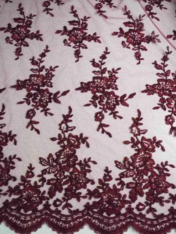 Embroidered Runner Double scalloped lace in Garnet