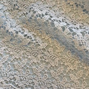 Polyester small 'Mini Bud effect' guipure lace