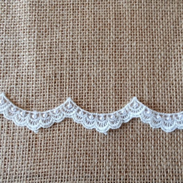 Narrow scalloped Lace Trim with pearl beads - Image 2