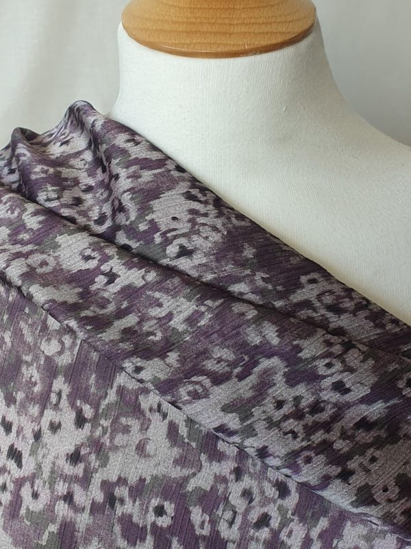 Polyester Silky Crinkle satin in Mauve Abstract
