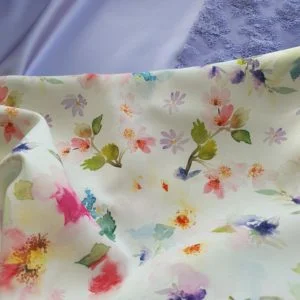 Spring pastel floral in Polyester Marocaine Faille Panama