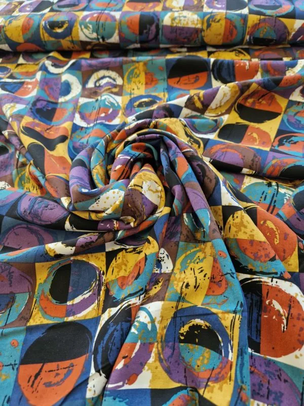 Viscose Challis 'Pop Art' - Image 2