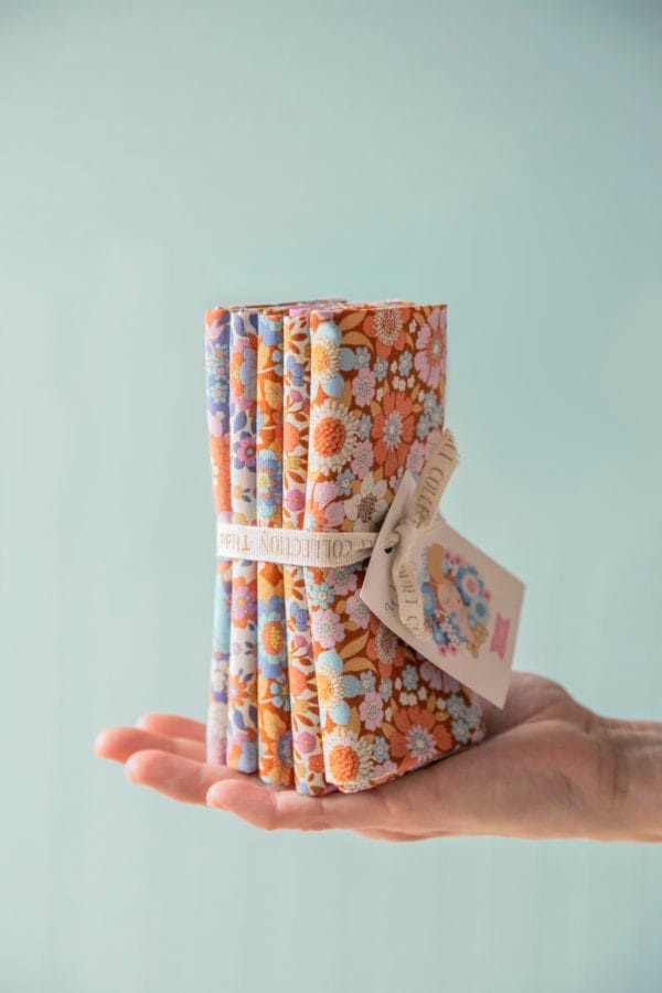 Wallflower by Tilda | Fat Quarters | Caramel | Bundle of 5