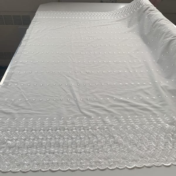 Embroidery Anglaise | Double scalloped - Image 6