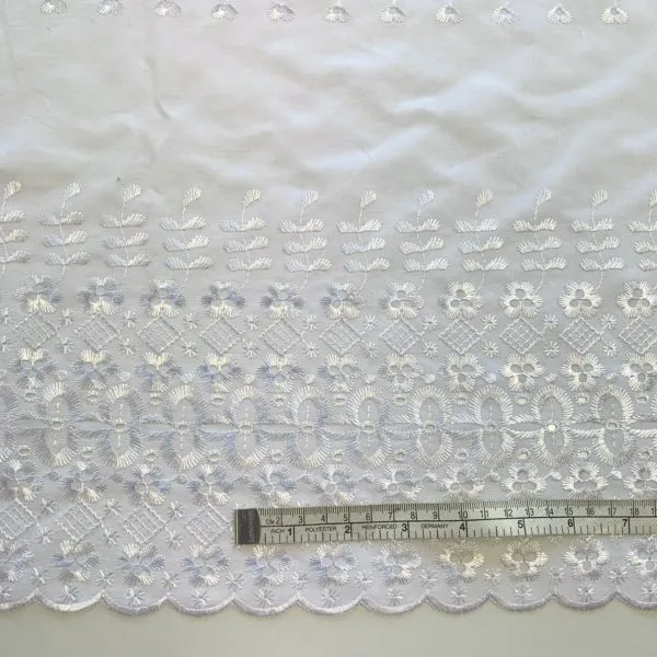 Embroidery Anglaise | Double scalloped - Image 3