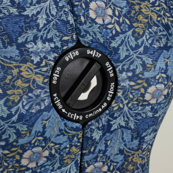 Dress Body Form | Woodblock Floral | 2 sizes - Image 4