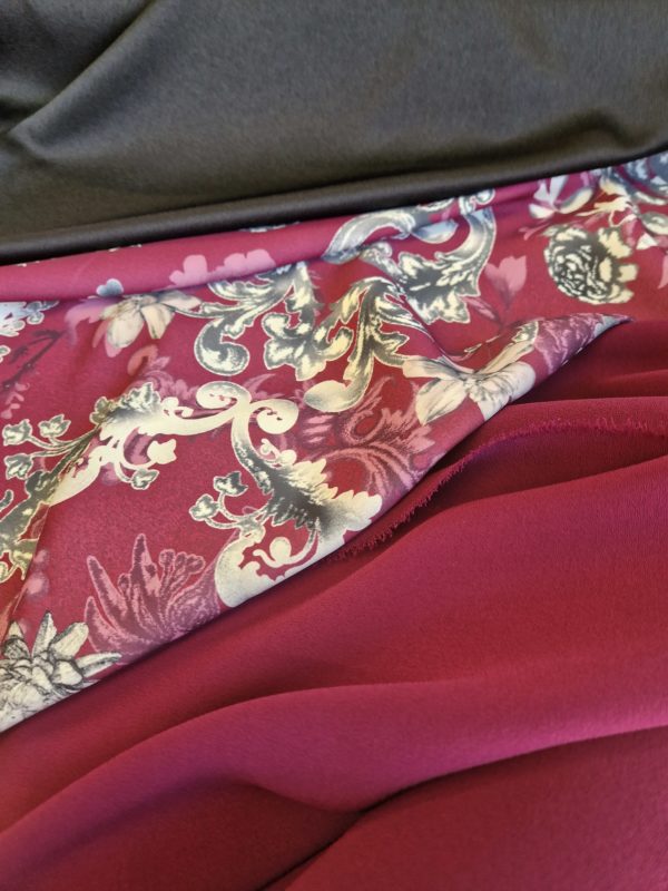 Marocaine Satin Crepe Puce Paisley - Image 4