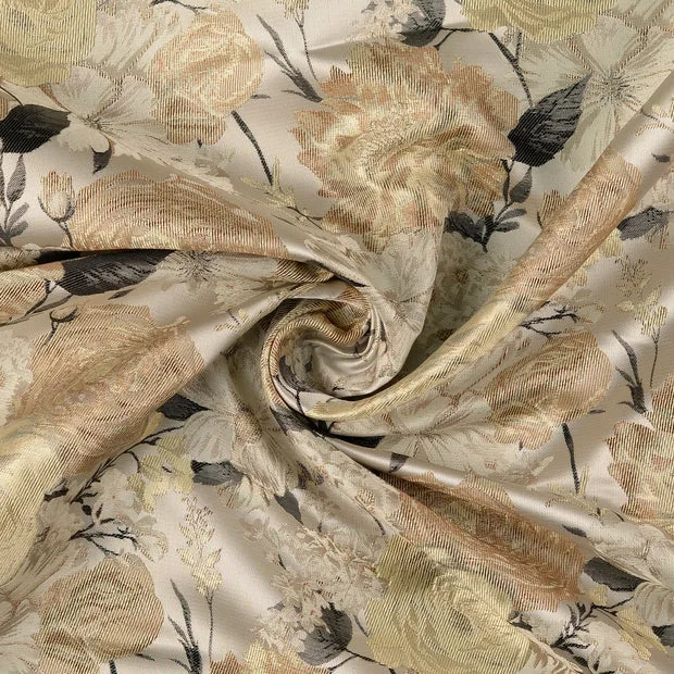 Trailing Rose Jacquard in Quartz - Image 3